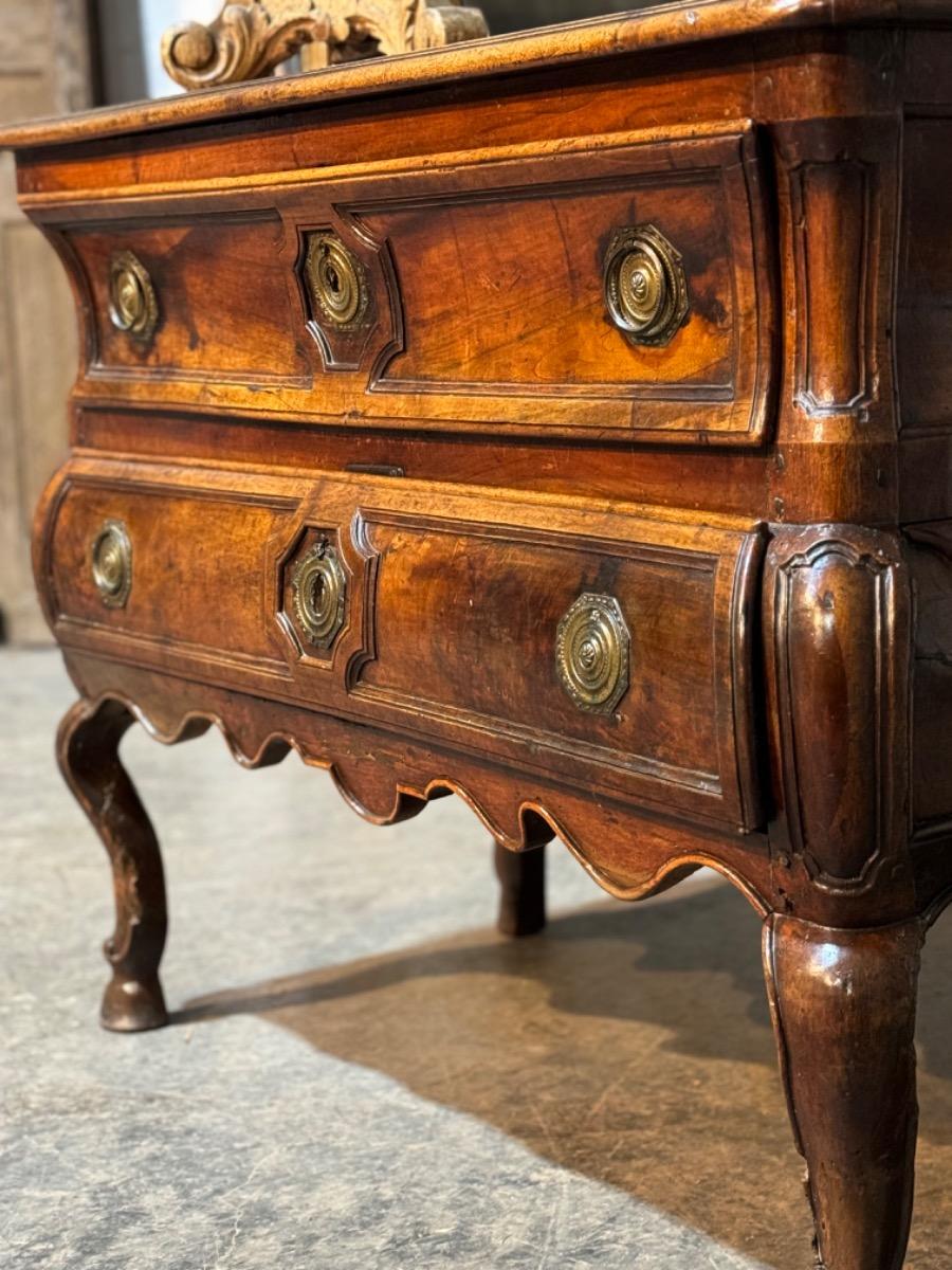 18th century chest of drawers