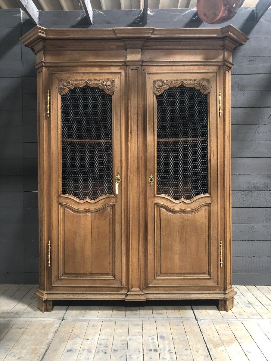 Louis xiv store armoire