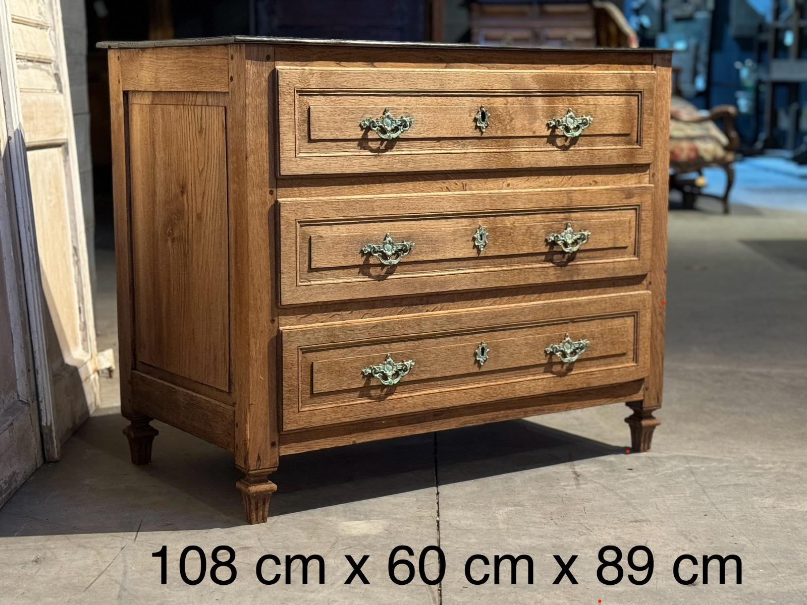 19th century oak chest of drawers 