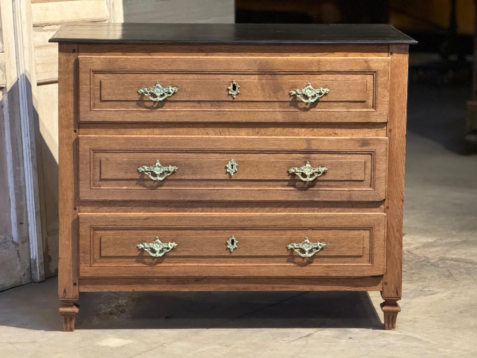 19th century oak chest of drawers 