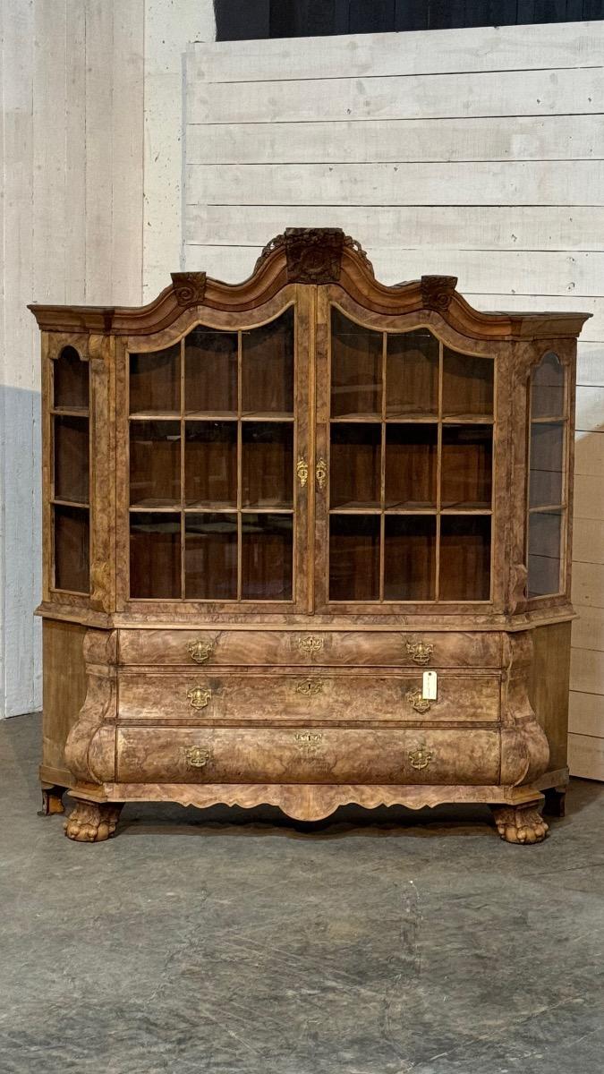 Antique dutch cabinet 