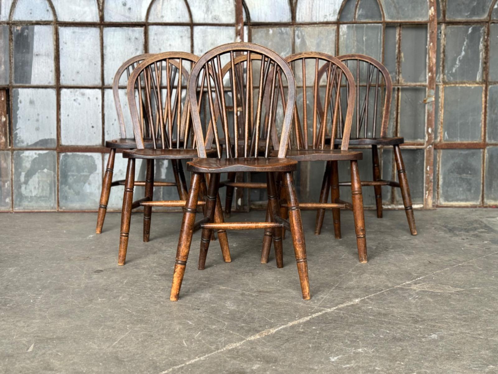 Antique windsor chairs 