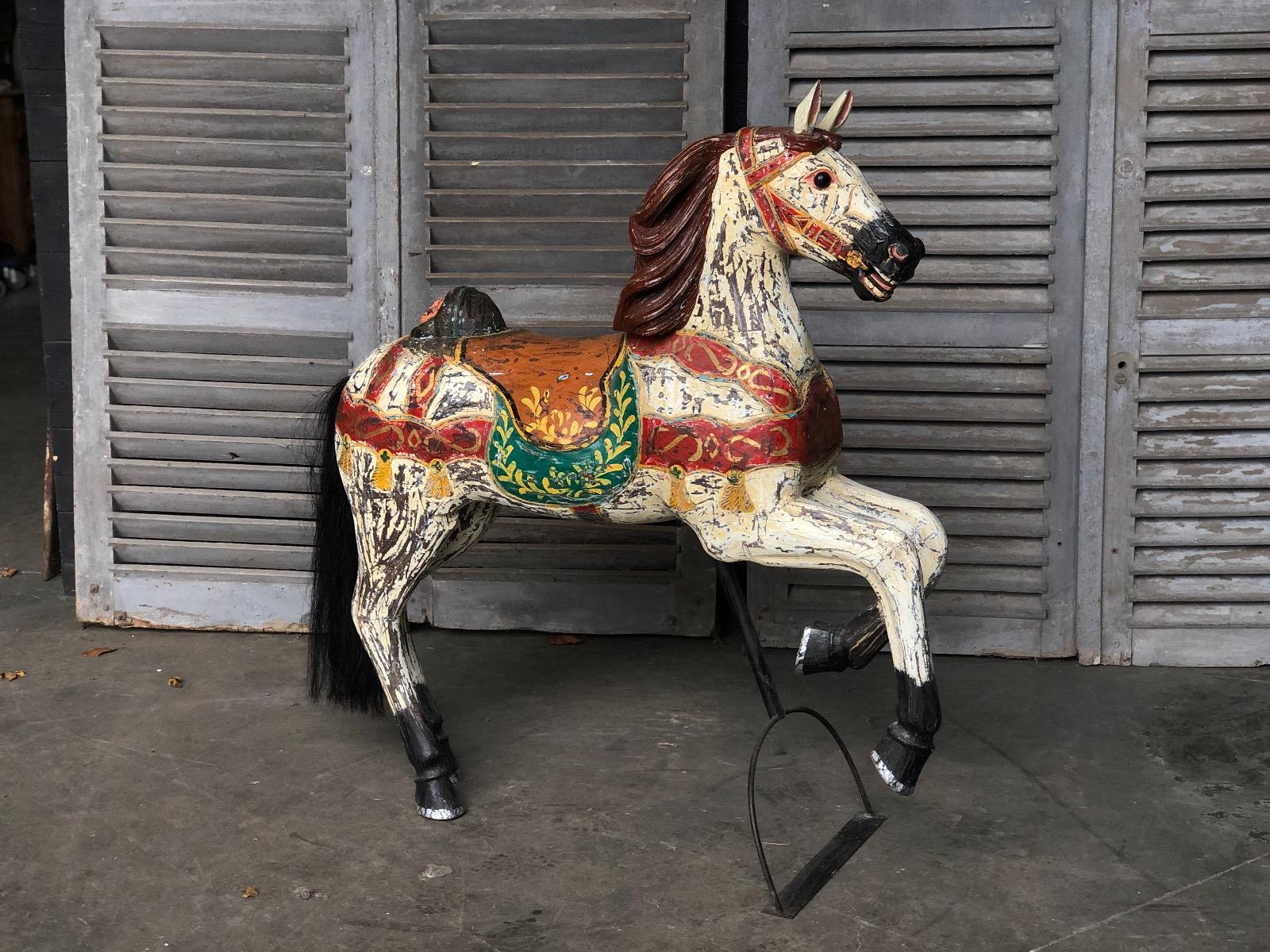 Woodcarved outlet Horse