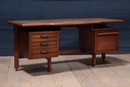 Bureau design 