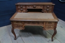 Bureau Louis XV en noyer 19 ème siècle