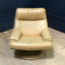 Fauteuil design en cuir des anneés 70