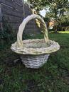 Jardinière en forme de panier en béton, france 1900