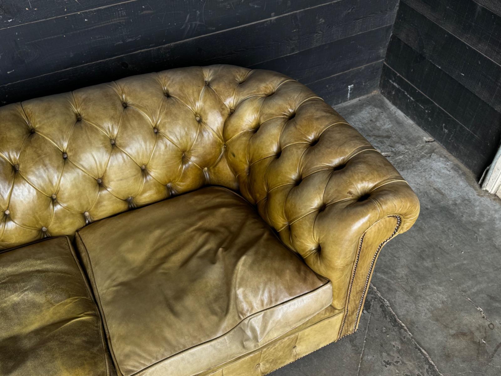 Leather chesterfield sofa 