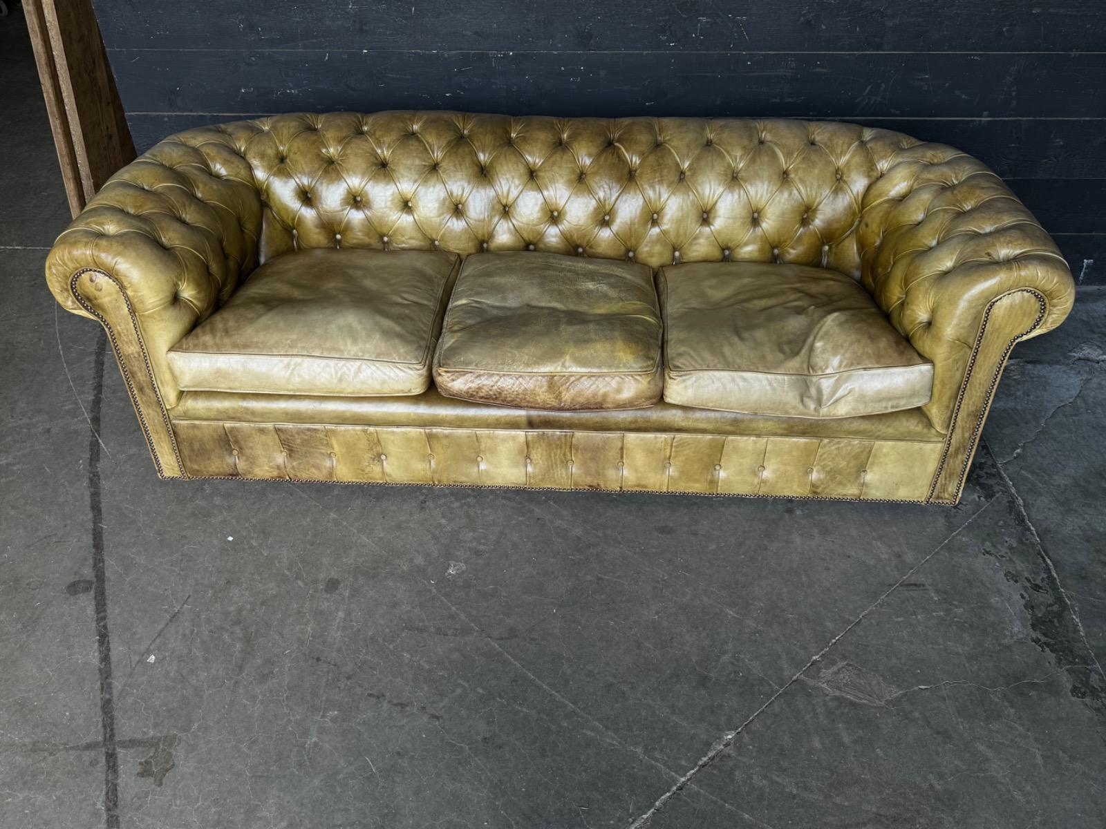 Leather chesterfield sofa 