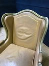 style Louis XV Leather Bergere