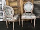 Paire de chaises patinées style Louis XVI France 1900