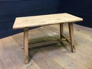 style Primitive rustic table