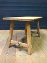 style Primitive rustic table