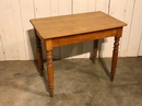 style Small kitchen table