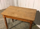 style Small kitchen table